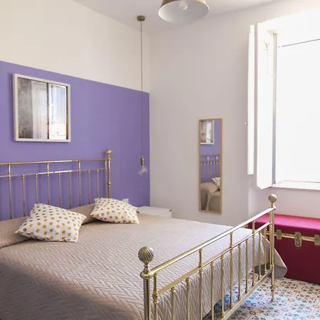 A Casa Di Nina Bed & Breakfast Naples